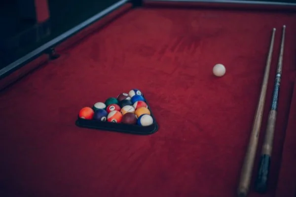 billiard balls and cue